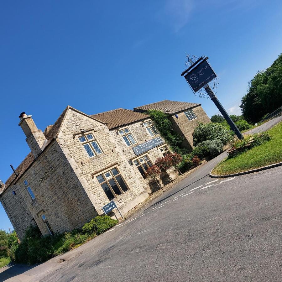 Tipputs Inn, Pub, Restaurant & Boutique Flats Stroud  Bagian luar foto